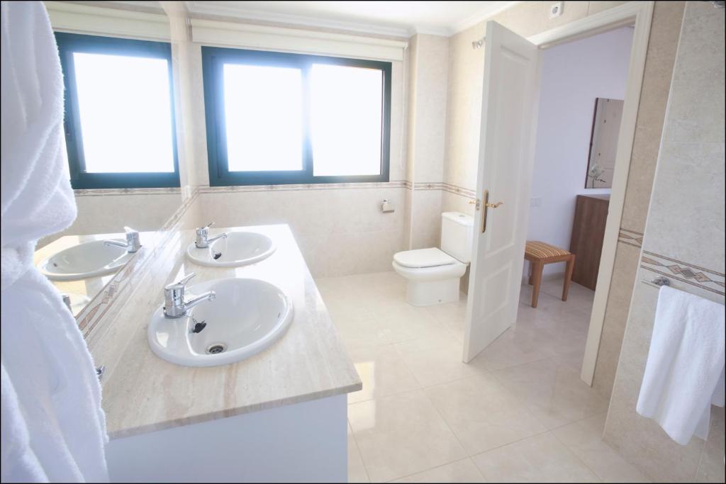 Apartamentos Lomas De Campoamor Værelse billede